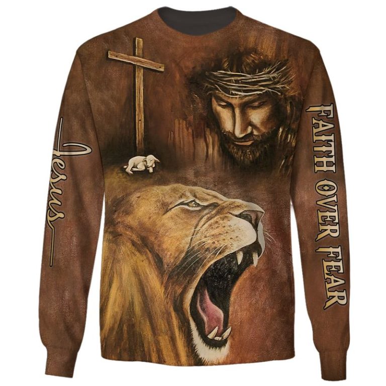 Jesus-And-Lion-Faith-Over-Fear-3D-Hoodie-Shirt-3