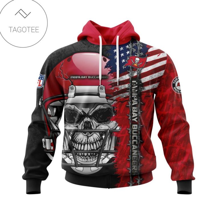 Nfl-Tampa-Bay-Buccaneers-Skull-With-Helmets-2022-Hoodie-1