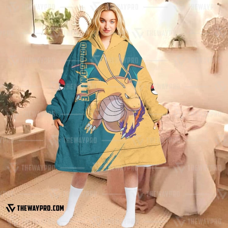 Pokemon-Dragonite-Fleece-Hoodie-Blanket-2