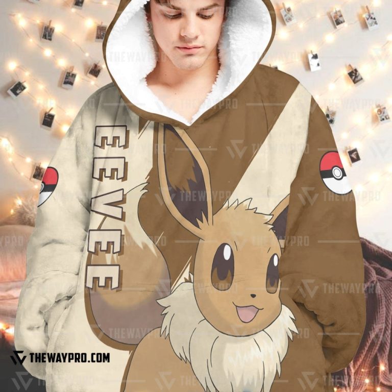 Pokemon-Eevee-Fleece-Hoodie-Blanket-2