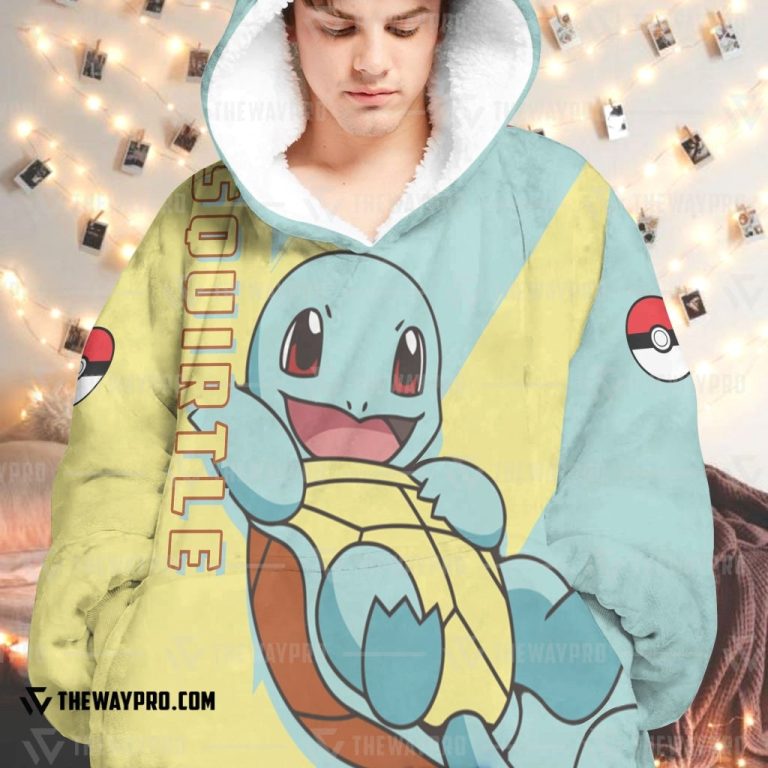 Pokemon-Squirtle-Fleece-Hoodie-Blanket-2
