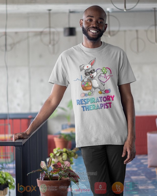 Respiratory-Therapist-Bunny-Dabbing-Shirt-Hoodie-3